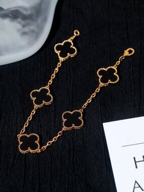 Van Cleef & Arpels bracelet